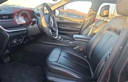 جیپ گراند شیرۆکی